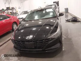 2023 Hyundai Elantra SEL z VIN KMHLM4AG3PU526870, wystawiony jako IAAI lot #41471456 z przebiegiem 33 252 mil mil oraz . Historia ofert i sprzedaży dostępna na DreamBid. Obrazek 13.