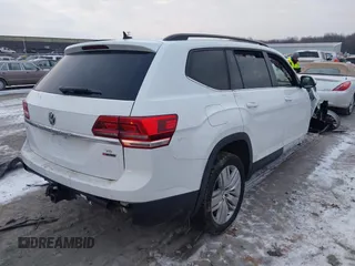 2020 Volkswagen Atlas SE with VIN 1V2UR2CA1LC503822, listed as a IAAI auction lot 41546769 with 66,220 mi miles and . Bid and sale history available at DreamBid. Image 4.