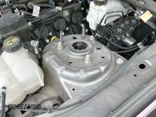 2024 Ford Mustang GT z VIN 1FA6P8CF1R5408615, wystawiony jako IAAI lot #42587283 z przebiegiem Nie podano mil oraz . Historia ofert i sprzedaży dostępna na DreamBid. Obrazek 19.