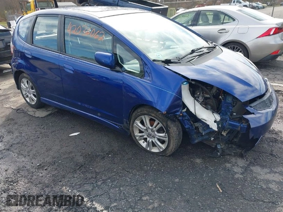 2009 Honda Fit Sport with VIN JHMGE88459S053654, listed as a IAAI auction lot 42036062 with 190,246 mi miles. Bid and sale history available at carsss.com. Image 1.