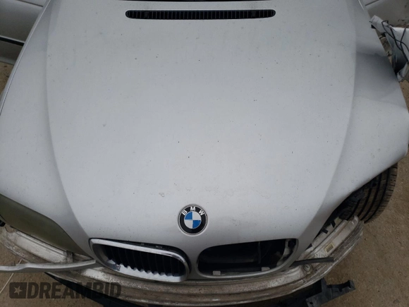 2004 BMW 3 Series 325i with VIN WBAAZ33444KP85267, listed as a Copart auction lot 84643124 with 205,226 mi miles and Salvage Title. Bid and sale history available at carsss.com. Image 11.