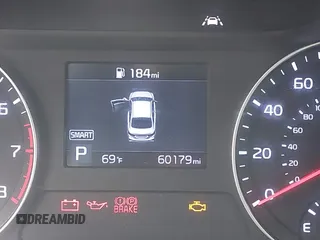 2021 Kia Forte FE z VIN 3KPF24AD6ME286740, wystawiony jako IAAI lot #40040318 z przebiegiem 60 179 mil mil oraz . Historia ofert i sprzedaży dostępna na DreamBid. Obrazek 15.