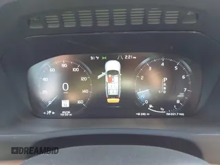 2021 Volvo XC90 Momentum с VIN YV4A22PK7M1719986, выставлен на аукционе IAAI как лот 41869897 с пробегом 85 236 миль миль и . История ставок и продаж доступна на DreamBid. Изображение 7.