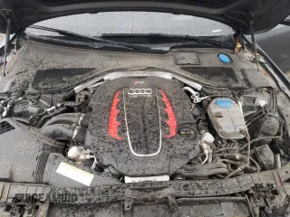 2017 Audi RS 7 Prestige z VIN WUAWAAFC8HN900239, wystawiony jako Copart lot #50072074 z przebiegiem 73 066 mil mil oraz . Historia ofert i sprzedaży dostępna na DreamBid. Obrazek 11.