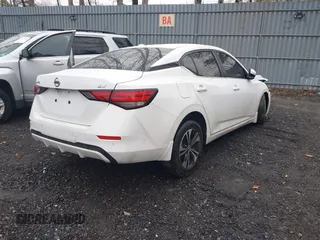 2022 Nissan Sentra SV with VIN 3N1AB8CV9NY231497, listed as a IAAI auction lot 42015906 with 31,792 mi miles and . Bid and sale history available at DreamBid. Image 4.