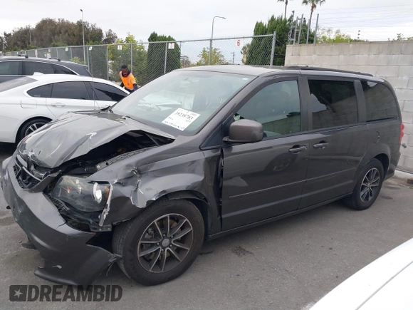2016 Dodge Grand Caravan R/T with VIN 2C4RDGEG7GR384286, listed as a IAAI auction lot 39235783 with 149,526 mi miles and . Bid and sale history available at DreamBid. Image 14.