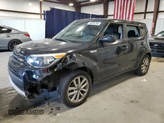 2019 Kia Soul + with VIN KNDJP3A59K7662939, listed as a Copart auction lot 46654785 with 99,864 mi miles and Salvage Title. Bid and sale history available at carsss.com. Image 1.