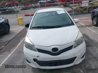 2013 Toyota Yaris L with VIN JTDJTUD31DD554542, listed as a IAAI auction lot 41795456 with 1 mi miles. Bid and sale history available at carsss.com. Image 11.