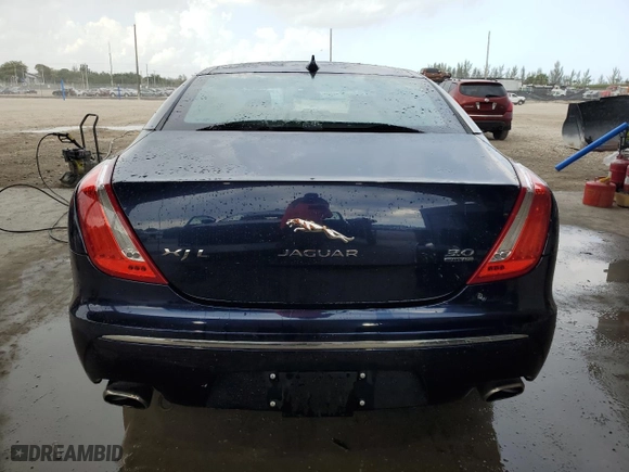 2015 Jaguar XJ with VIN SAJWJ2GD2F8V90287, listed as a Copart auction lot 50291095 with 46,917 mi miles and Salvage Title. Bid and sale history available at carsss.com. Image 6.