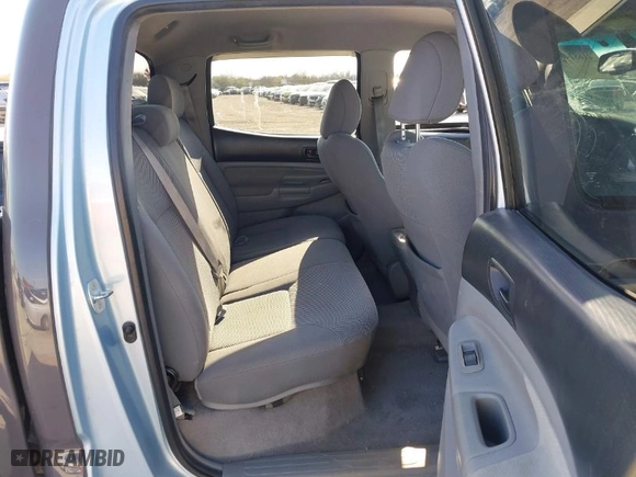 2011 Toyota Tacoma with VIN 5TFLU4EN7BX001136, listed as a IAAI auction lot 41681465 with 179,005 mi miles. Bid and sale history available at carsss.com. Image 8.