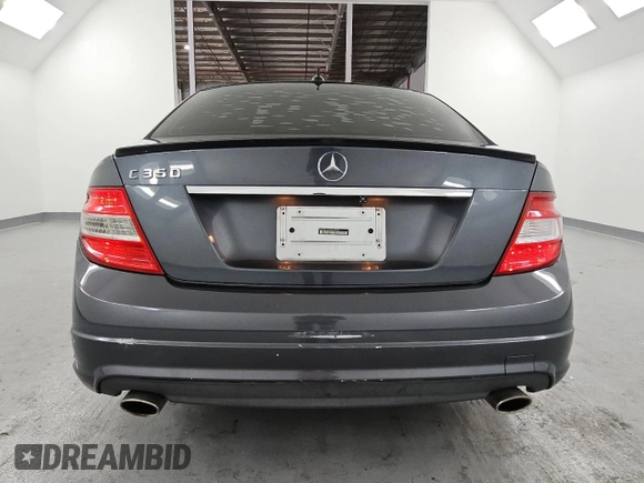 2009 Mercedes-Benz C 350 Sport с VIN WDDGF56X69R059504, выставлен на аукционе Copart как лот 62753415 с пробегом 180 759 миль миль и Чистый • Clean title. История ставок и продаж доступна на DreamBid. Изображение 6.
