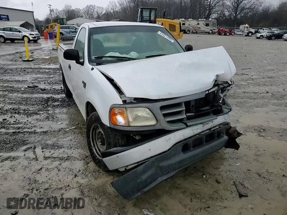 2000 Ford F-150 XL with VIN 1FTRF17L7YNB52822, listed as a Copart auction lot 43421495 with 103,753 mi miles and Salvage title. Bid and sale history available at DreamBid. Image 10.