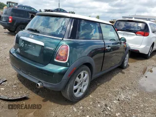 2009 MINI Hardtop z VIN WMWMF33539TU69648, wystawiony jako Copart lot #64213555 z przebiegiem 165 805 mil mil oraz Czysty tytuł • Clean title. Historia ofert i sprzedaży dostępna na DreamBid. Obrazek 3.