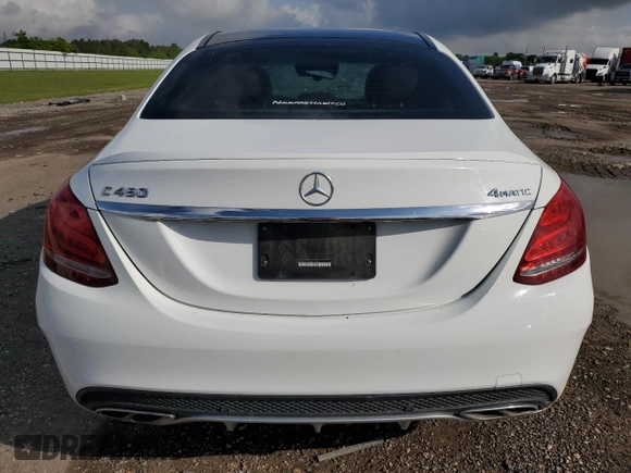 2016 Mercedes-Benz C 450 AMG z VIN 55SWF6EB4GU150824, wystawiony jako Copart lot #52748265 z przebiegiem 102 201 mil mil oraz Szkoda całkowita • Salvage title. Historia ofert i sprzedaży dostępna na DreamBid. Obrazek 6.
