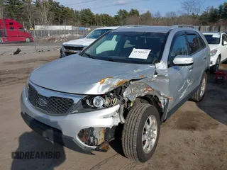 2012 Kia Sorento LX with VIN 5XYKTDA68CG215084, listed as a IAAI auction lot 41783121 with 213,223 mi miles. Bid and sale history available at carsss.com. Image 2.