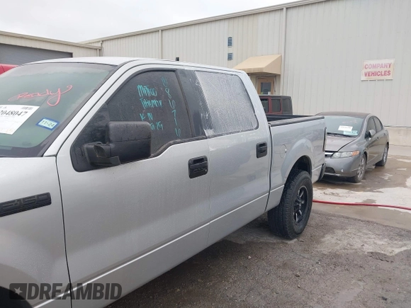 2008 Ford F-150 XL with VIN 1FTRW12W88FB86716, listed as a IAAI auction lot 42048047 with 197,224 mi miles. Bid and sale history available at carsss.com. Image 6.