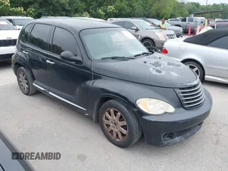 2010 Chrysler PT Cruiser z VIN 3A4GY5F92AT132198, wystawiony jako IAAI lot #42329010 z przebiegiem 158 564 mil mil oraz . Historia ofert i sprzedaży dostępna na DreamBid. Obrazek 1.