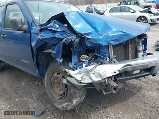 2005 Chevrolet Colorado Z85 with VIN 1GCCS198X58223077, listed as a IAAI auction lot 41947480 with 198,930 mi miles. Bid and sale history available at carsss.com. Image 6.