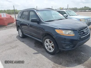 2010 Hyundai Santa Fe GLS z VIN 5NMSG3AB5AH404001, wystawiony jako IAAI lot #42299487 z przebiegiem 119 379 mil mil oraz . Historia ofert i sprzedaży dostępna na DreamBid. Obrazek 1.
