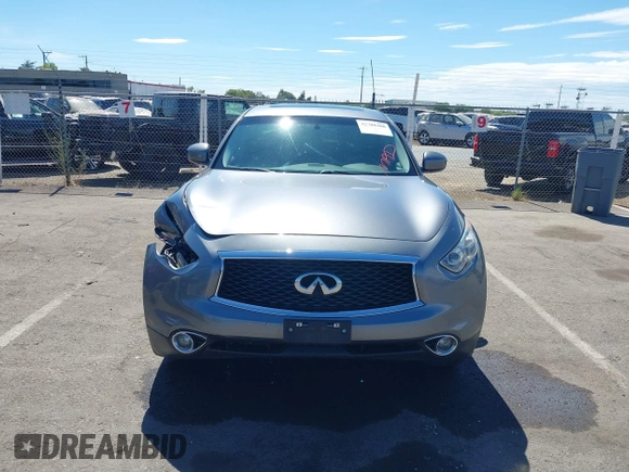 2017 Infiniti QX70 with VIN JN8CS1MWXHM415170, listed as a IAAI auction lot 42788300 with 128,468 mi miles and . Bid and sale history available at DreamBid. Image 12.