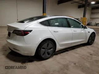 2019 Tesla Model 3 Mid Range z VIN 5YJ3E1EA9KF483725, wystawiony jako Copart lot #42035435 z przebiegiem 43 340 mil mil oraz Czysty tytuł • Clean title. Historia ofert i sprzedaży dostępna na DreamBid. Obrazek 3.