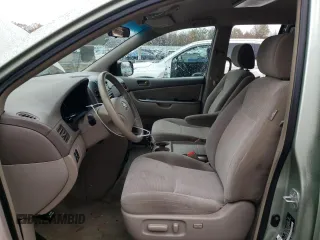 2008 Toyota Sienna CE with VIN 5TDZK23C58S111817, listed as a Copart auction lot 73627213 with 175,473 mi miles and Clean Title. Bid and sale history available at carsss.com. Image 7.