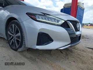 2020 Nissan Maxima SV z VIN 1N4AA6CV6LC366887, wystawiony jako IAAI lot #41952159 z przebiegiem 100 182 mil mil oraz . Historia ofert i sprzedaży dostępna na DreamBid. Obrazek 6.