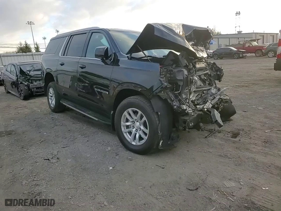 2022 Chevrolet Suburban LT with VIN 1GNSKCKD3NR267907, listed as a Copart auction lot 83075794 with 0 mi miles and Salvage Title. Bid and sale history available at carsss.com. Image 12.