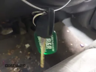 2000 Ford F-150 XL z VIN 1FTRX18L7YKB27657, wystawiony jako IAAI lot #42262373 z przebiegiem Nie podano mil oraz . Historia ofert i sprzedaży dostępna na DreamBid. Obrazek 11.