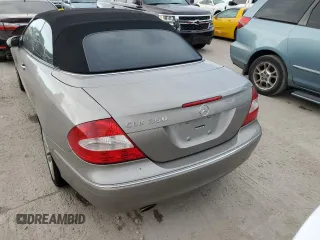2006 Mercedes-Benz CLK-Class 3.5L with VIN WDBTK56H96F191195, listed as a Copart auction lot 75521614 with 0 mi miles and Salvage Title. Bid and sale history available at carsss.com. Image 6.