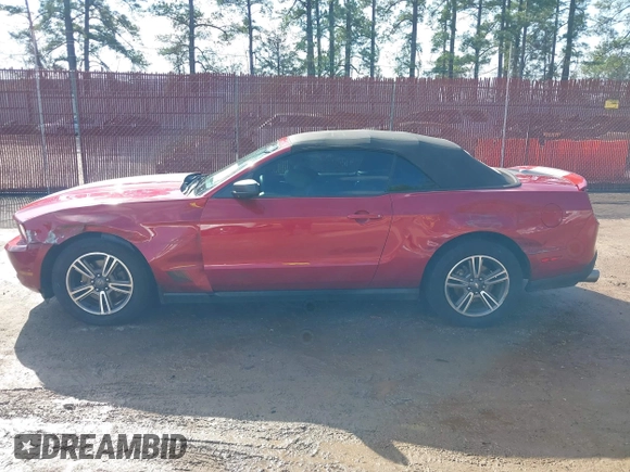 2012 Ford Mustang V6 with VIN 1ZVBP8EM4C5212726, listed as a IAAI auction lot 41509724 with 206,244 mi miles and . Bid and sale history available at carsss.com. Image 14.