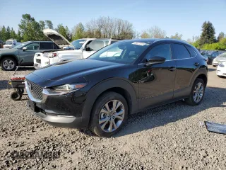 2023 Mazda CX-30 S Select z VIN 3MVDMBBM9PM524187, wystawiony jako Copart lot #55477375 z przebiegiem 25 244 mil mil oraz Szkoda całkowita • Salvage title. Historia ofert i sprzedaży dostępna na DreamBid. Obrazek 1.