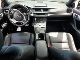 2013 Lexus CT 200h z VIN JTHKD5BH6D2158445, wystawiony jako Copart lot #56818005 z przebiegiem Nie podano mil oraz Szkoda całkowita • Salvage title. Historia ofert i sprzedaży dostępna na DreamBid. Obrazek 8.