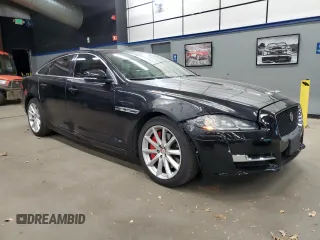 2016 Jaguar XJ R-Sport z VIN SAJWJ1CD0G8V98860, wystawiony jako Copart lot #79899934 z przebiegiem 72 410 mil mil oraz Czysty tytuł • Clean title. Historia ofert i sprzedaży dostępna na DreamBid. Obrazek 4.