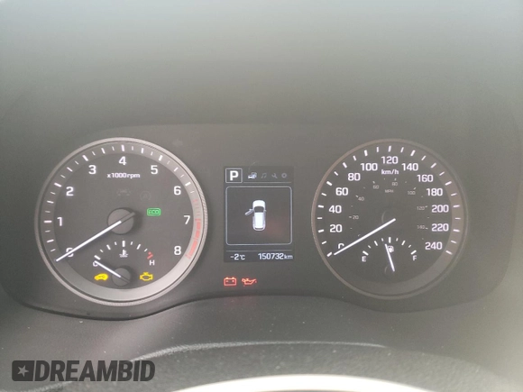 2016 Hyundai Tucson SE z VIN KM8J33A40GU184479, wystawiony jako Copart lot #83184724 z przebiegiem 150 732 mil mil oraz Czysty tytuł • Clean title. Historia ofert i sprzedaży dostępna na DreamBid. Obrazek 9.