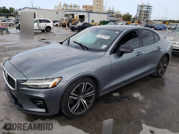 2019 Volvo S60 R-Design with VIN 7JRA22TM8KG015933, listed as a Copart auction lot 78727043 with 44,512 mi miles. Bid and sale history available at carsss.com. Image 1.