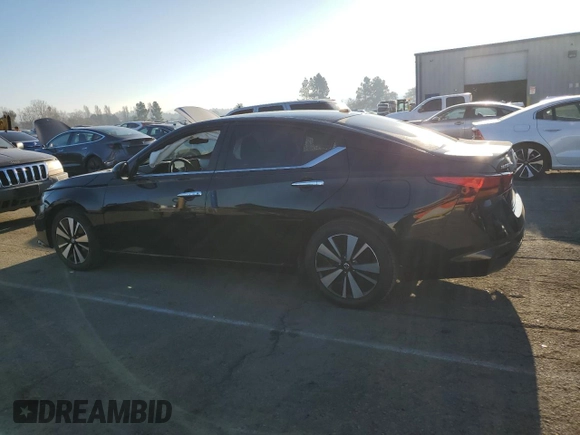 2021 Nissan Altima 2.5 SV with VIN 1N4BL4DV6MN351698, listed as a Copart auction lot 88286125 with 62,917 mi miles and Salvage Title. Bid and sale history available at carsss.com. Image 2.