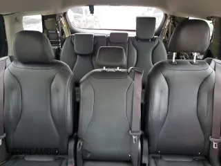 2024 Kia Carnival LX with VIN KNDNB4H30R6433818, listed as a Copart auction lot 49499625 with 60,386 mi miles and Salvage Title. Bid and sale history available at carsss.com. Image 10.
