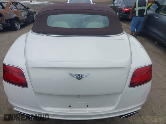 2015 Bentley Continental GT with VIN SCBGJ3ZAXFC044364, listed as a IAAI auction lot 39947673 with 3,514 mi miles and . Bid and sale history available at DreamBid. Image 17.