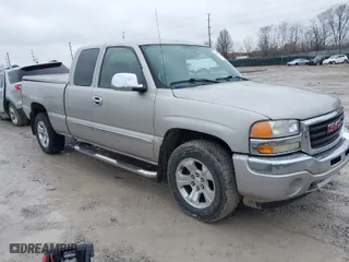 2006 GMC Sierra 1500 SLE1 with VIN 1GTEK19BX6Z246147, listed as a IAAI auction lot 41519570 with 167,650 mi miles. Bid and sale history available at carsss.com. Image 1.