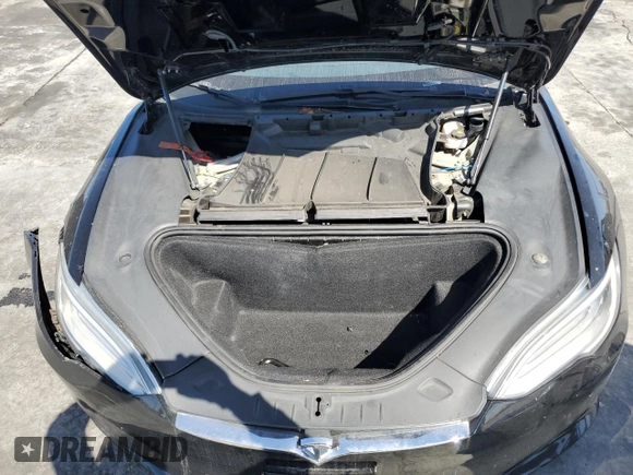 2020 Tesla Model S Performance with VIN 5YJSA1E46LF396481, listed as a Copart auction lot 47896835 with 47,878 mi miles and Salvage title. Bid and sale history available at DreamBid. Image 12.