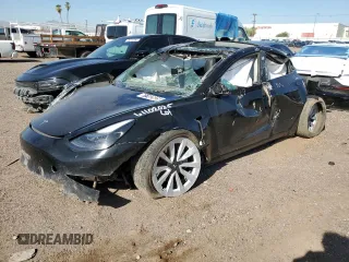 2023 Tesla Model 3 с VIN 5YJ3E1EA2PF460035, выставлен на аукционе Copart как лот 61102025 с пробегом Не указан миль и Списание • Salvage title. История ставок и продаж доступна на DreamBid. Изображение 1.