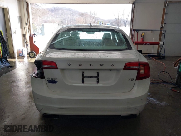 2016 Volvo S60 T5 Drive-E Premier with VIN YV126MFKXG2410966, listed as a IAAI auction lot 41308772 with 262,816 mi miles. Bid and sale history available at carsss.com. Image 17.