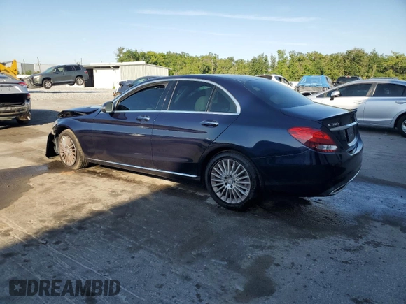 2017 Mercedes-Benz C 300 с VIN 55SWF4JB7HU188608, выставлен на аукционе Copart как лот 57176555 с пробегом 58 856 миль миль и Списание • Salvage title. История ставок и продаж доступна на DreamBid. Изображение 2.
