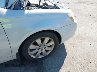 2007 Toyota Avalon XL z VIN 4T1BK36B07U220489, wystawiony jako IAAI lot #42332158 z przebiegiem 157 534 mil mil oraz . Historia ofert i sprzedaży dostępna na DreamBid. Obrazek 17.