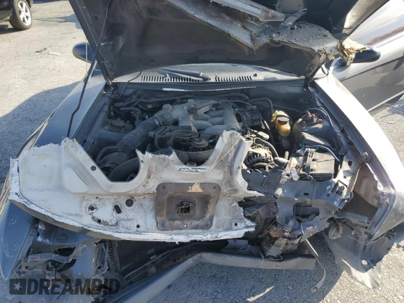 2004 Ford Mustang Standard with VIN 1FAFP40444F107898, listed as a Copart auction lot 46363925 with 166,246 mi miles and Salvage Title. Bid and sale history available at carsss.com. Image 11.