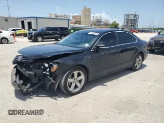 2015 Volkswagen Passat S with VIN 1VWAS7A36FC111575, listed as a Copart auction lot 61788135 with 150,381 mi miles and Salvage title. Bid and sale history available at DreamBid. Image 1.