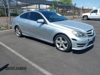 2012 Mercedes-Benz C 250 с VIN WDDGJ4HB0CF742530, выставлен на аукционе IAAI как лот 42433948 с пробегом 124 474 миль миль и . История ставок и продаж доступна на DreamBid. Изображение 1.