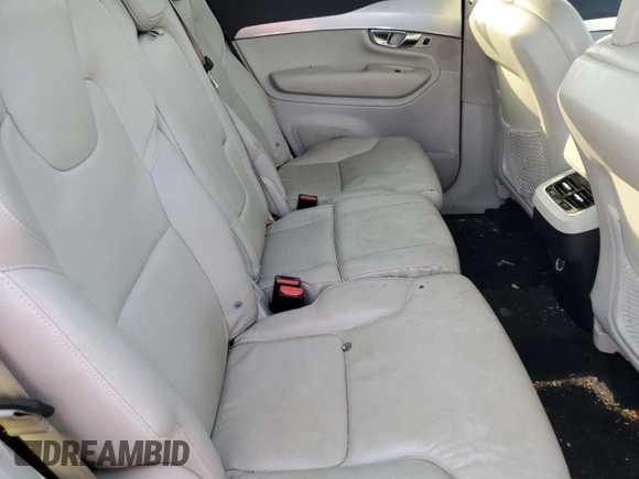 2018 Volvo XC90 Momentum with VIN YV4A22PK2J1374944, listed as a Copart auction lot 54335705 with 100,088 mi miles and Clean Title. Bid and sale history available at DreamBid. Image 11.