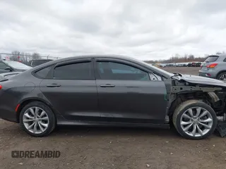 2015 Chrysler 200 S with VIN 1C3CCCBG9FN516065, listed as a IAAI auction lot 41921668 with 162,801 mi miles. Bid and sale history available at carsss.com. Image 14.
